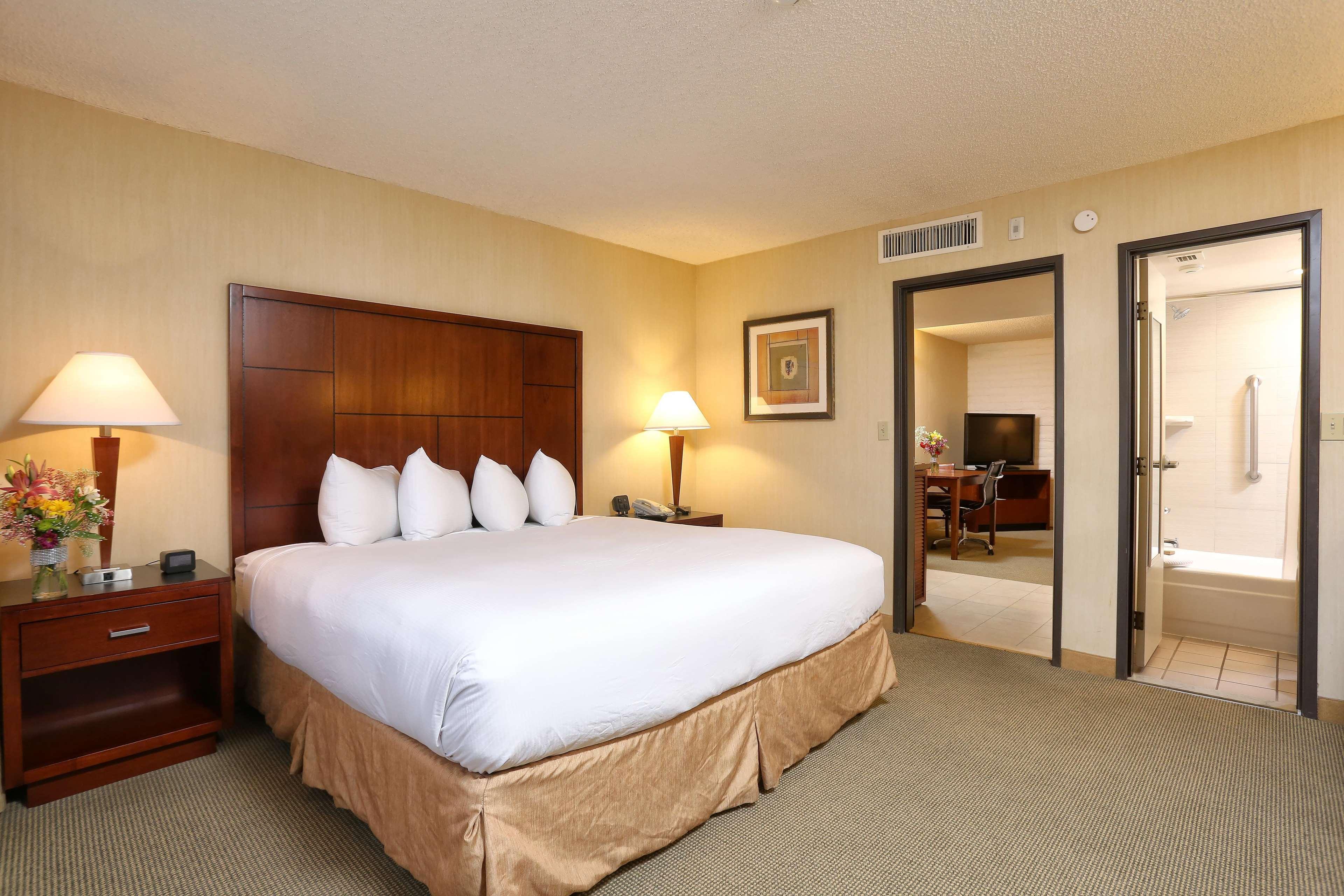 Doubletree Suites By Hilton Tucson Airport Exteriör bild