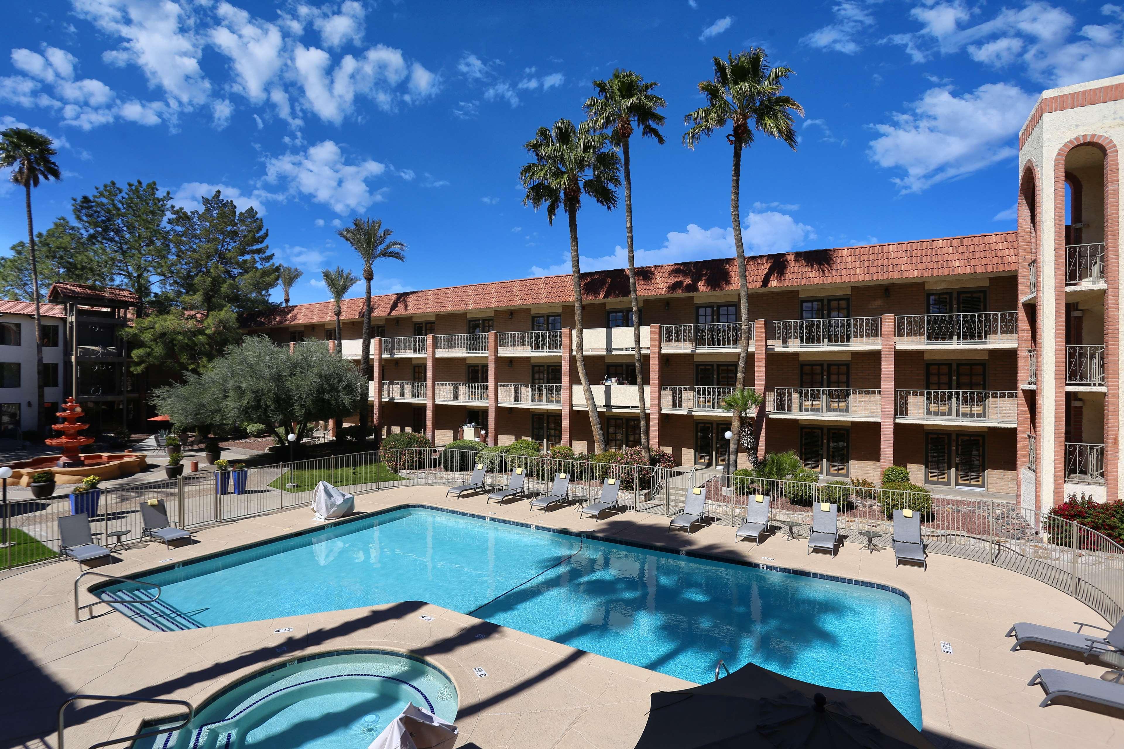 Doubletree Suites By Hilton Tucson Airport Exteriör bild