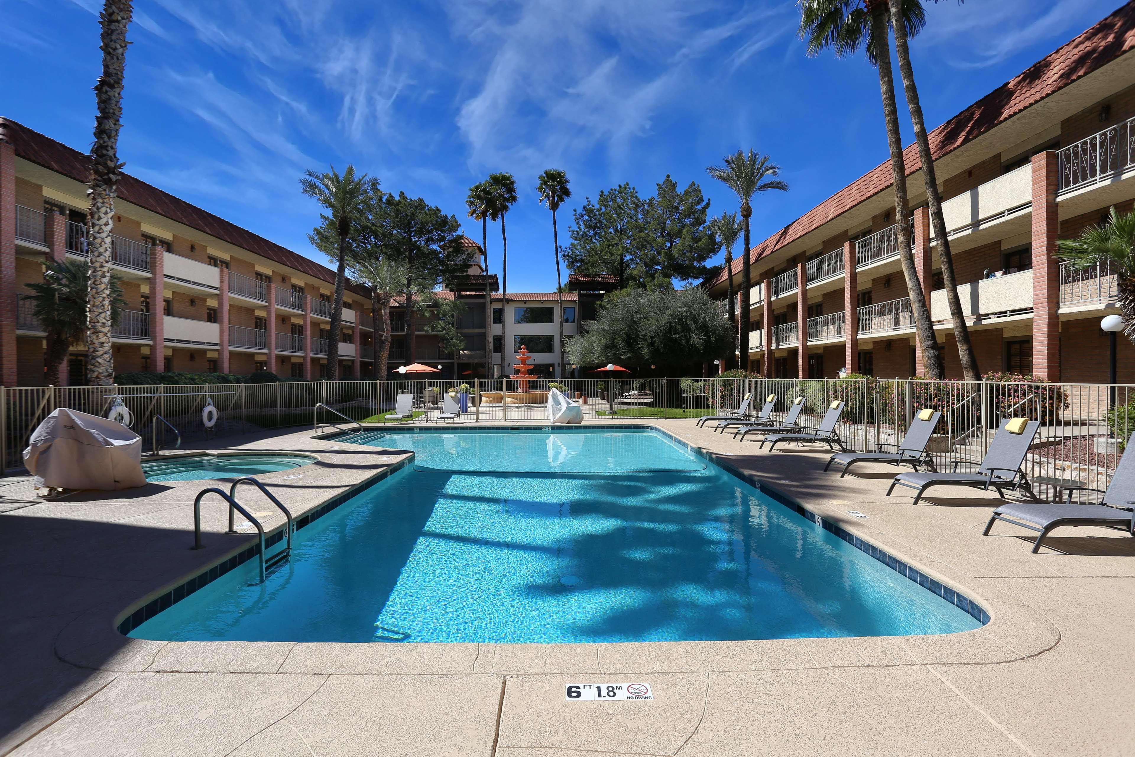 Doubletree Suites By Hilton Tucson Airport Exteriör bild
